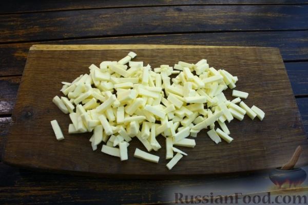 Дрожжевая лепёшка с сырной начинкой и чесночной корочкой (в духовке)