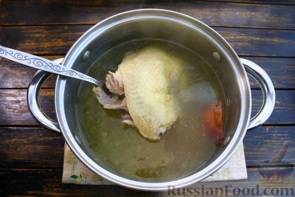 Острый куриный суп со сливками, кукурузой и фасолью