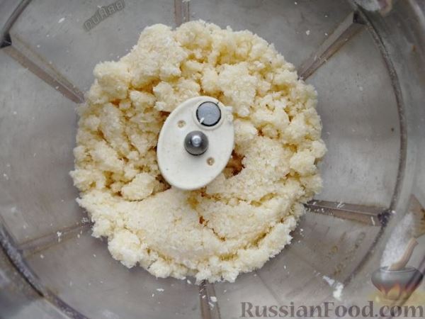 Песочный пирог с клюквой и кокосовым штрейзелем